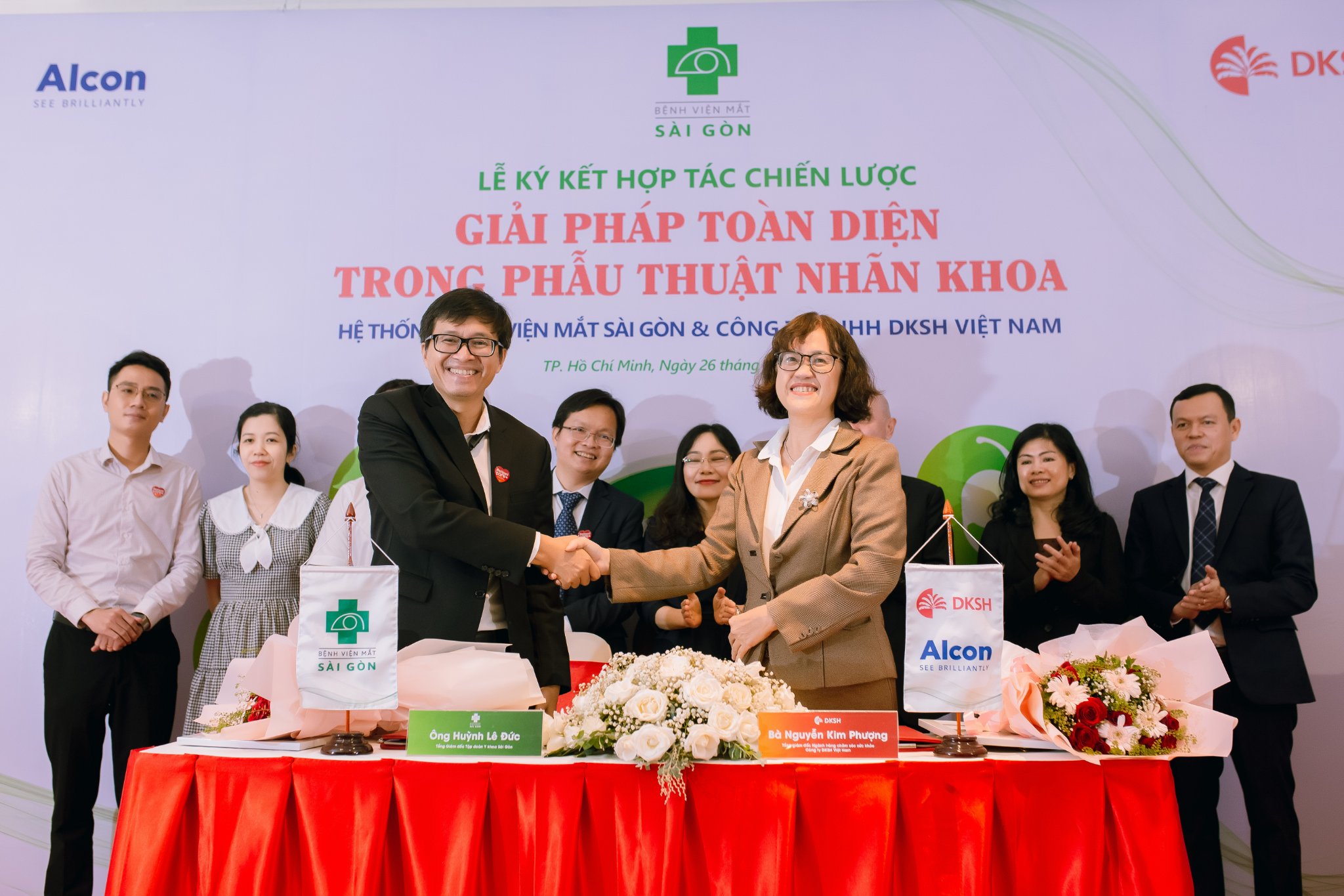 DKSH đại diện Alcon ký kết hợp tác toàn diện với Hệ thống Bệnh viện Mắt Sài Gòn